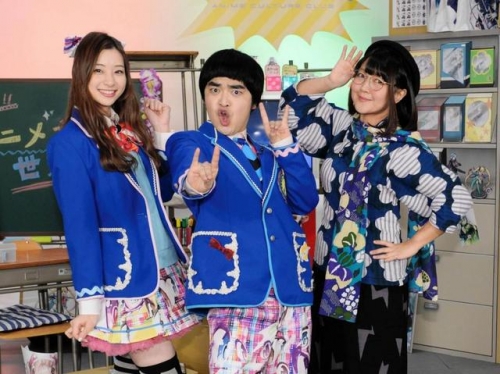 足立梨花　ミニスカ制服でアニマックス新番組に　女子高生役に「24歳、大丈夫か」