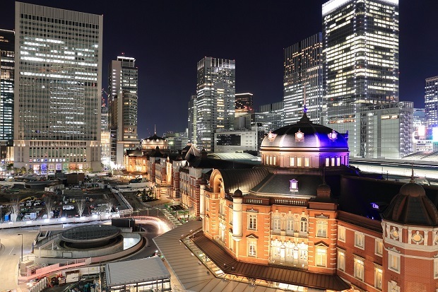 東京駅夜景　ＫＩＴＴＥ
