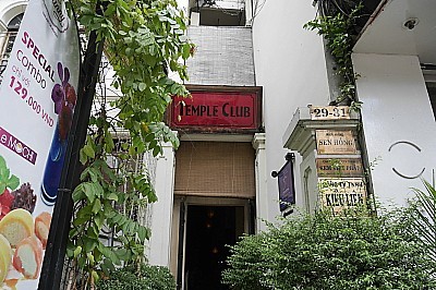 TEMPLE CLUB