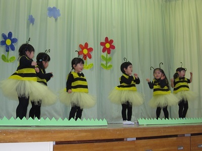 ミツバチダンス02